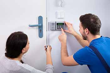 Chatsworth Automotive Locksmith